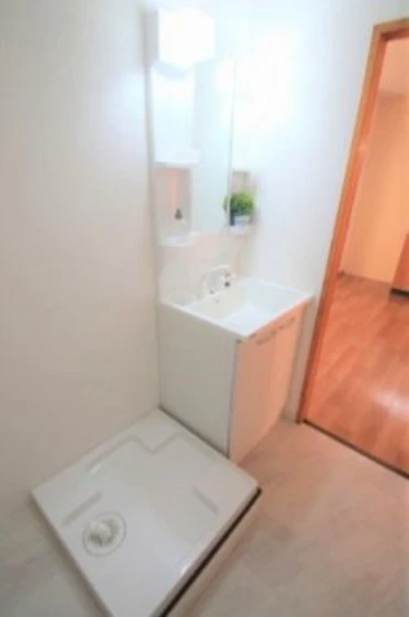 メゾン西ウィング