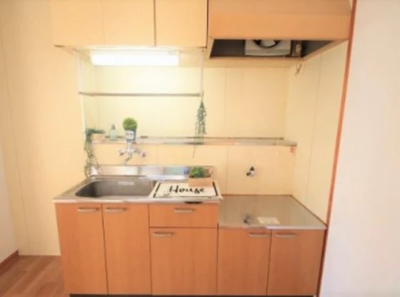 メゾン西ウィング