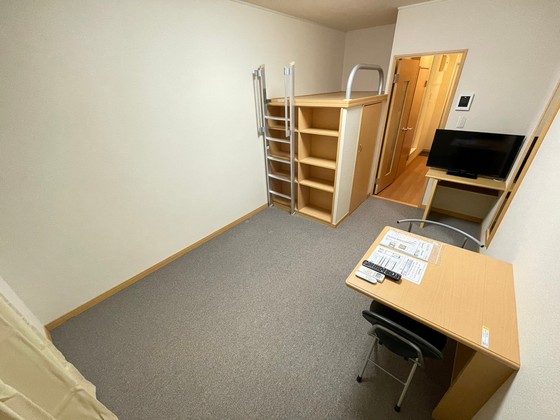 レオパレスヒルサイドフラット