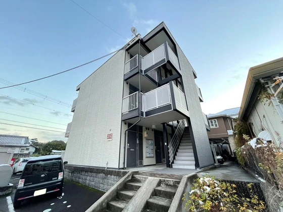 レオパレスヒルサイドフラット