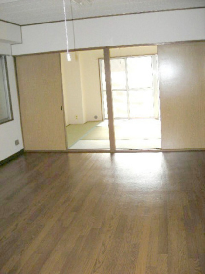 内山下コータース