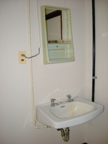 内山下コータース