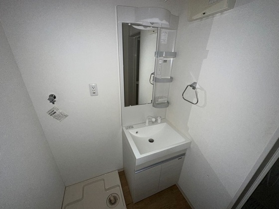 尾長東アパートD棟