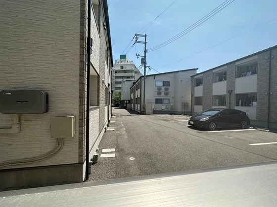 尾長東アパートD棟