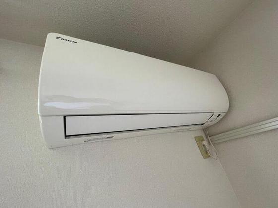 サン・クレバリーB棟