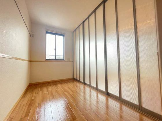 サン・クレバリーC棟