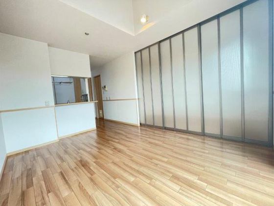 サン・クレバリーC棟