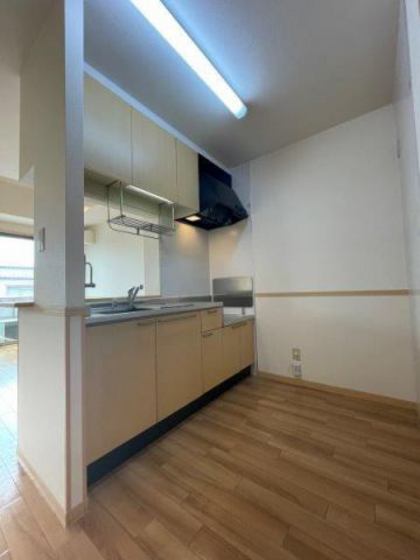 サン・クレバリーC棟