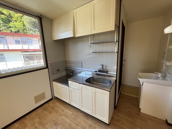 サンシティ石亀