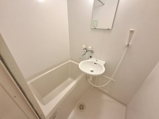 レオパレスアイランドパレス