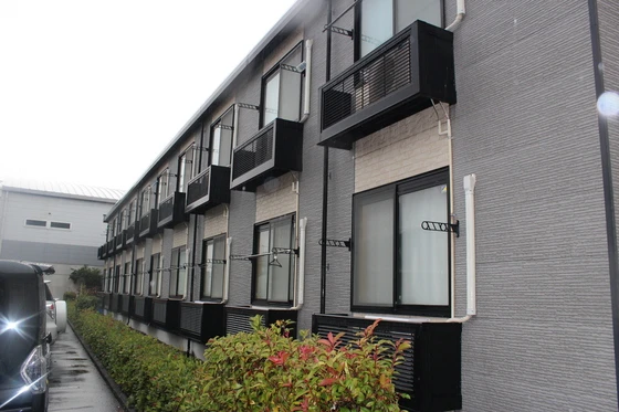 レオパレス和T&R