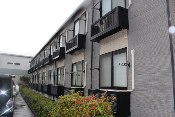 レオパレス和T&R