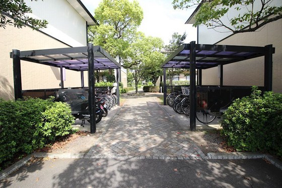 サンビレッジ西大寺 A