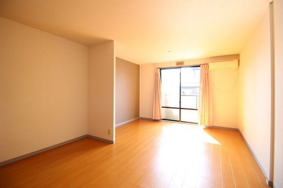 サンビレッジ西大寺 A