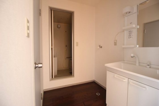 サンビレッジ西大寺 A