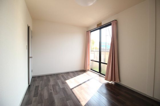 サンビレッジ西大寺 A