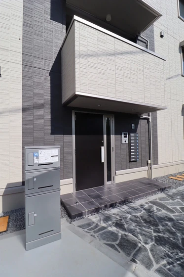 フリージア B棟