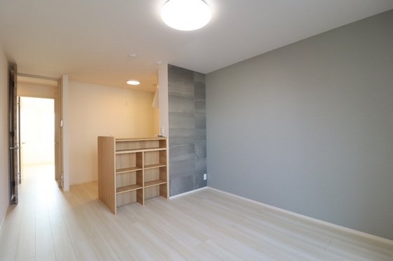 フリージア B棟