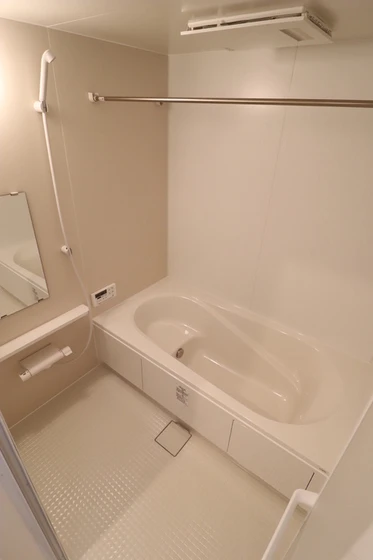 フリージア B棟