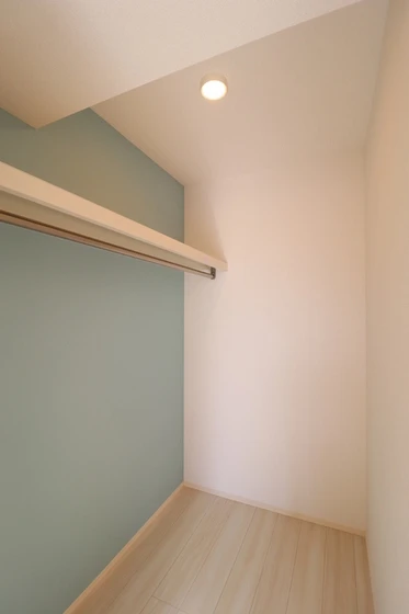 フリージア B棟