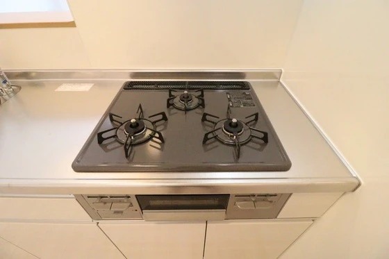 フリージア B棟