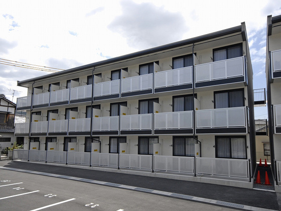 レオパレスグランデタカヤマⅡ