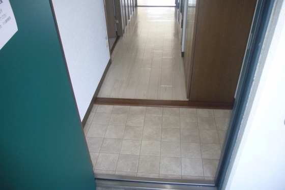 ラフィーネ住吉