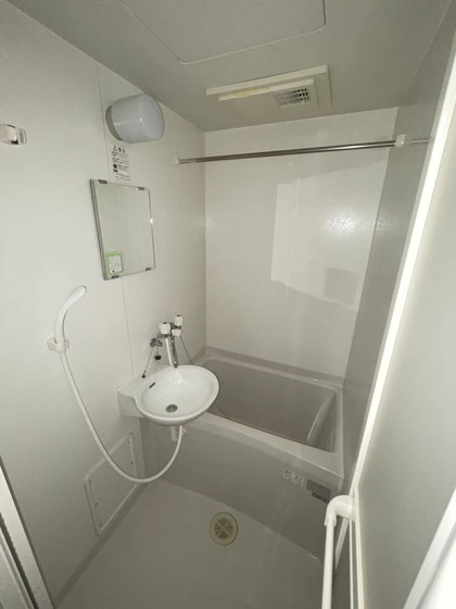 レオパレスエリアクエスト