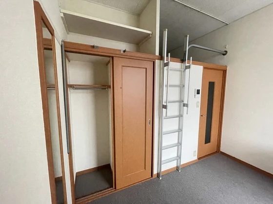 レオパレスエリアクエスト