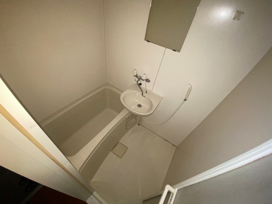 レオパレス中筋