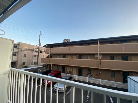 レオパレス中筋