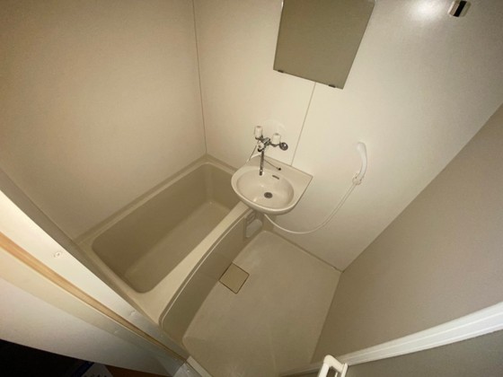 レオパレス中筋