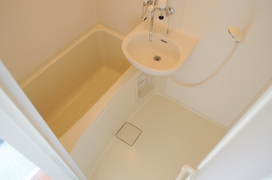 レオパレス中筋