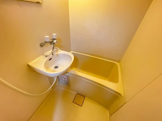 レオパレス城南田村