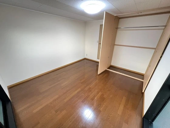 レオパレス城南田村