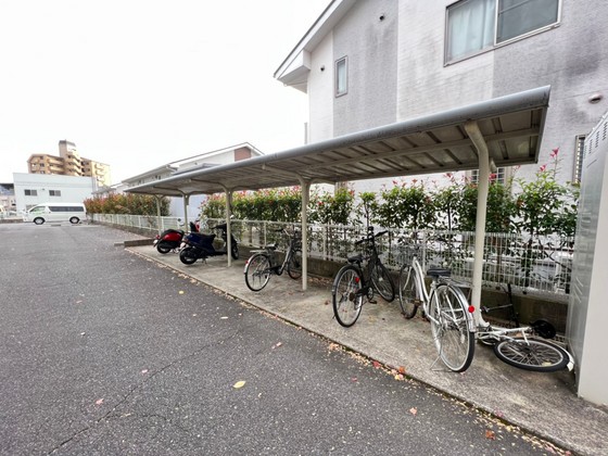 レオパレス城南田村