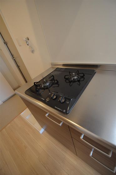 レイールプラス