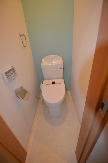 レイールプラス