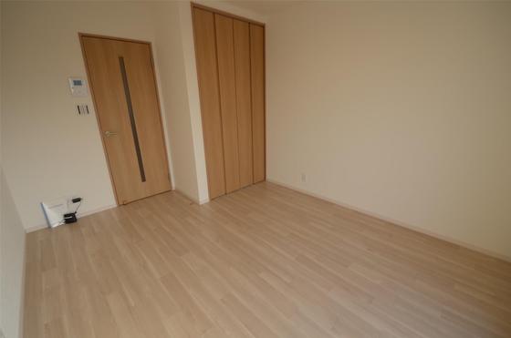 レイールプラス