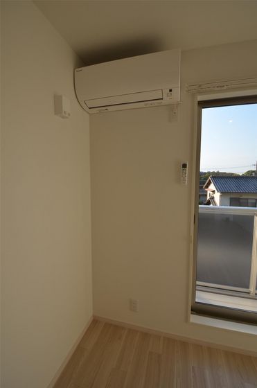 レイールプラス