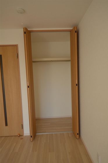 レイールプラス