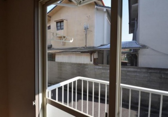 ホワイトメゾン百合