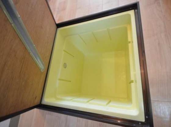 ホワイトメゾン百合