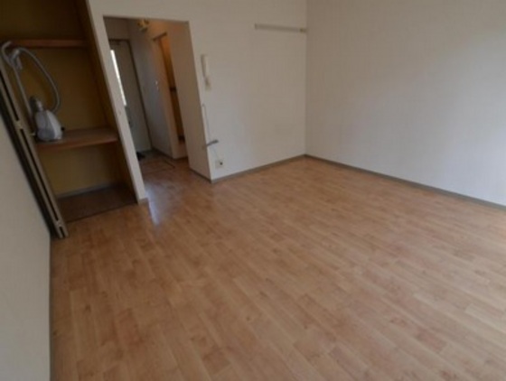 ホワイトメゾン百合