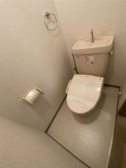 ホワイトメゾン百合