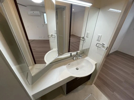 セジュールピア庚午