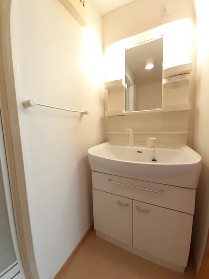 アルカンシェル A棟