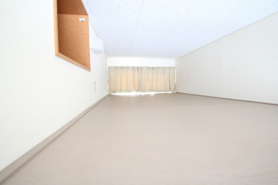 レオパレスセレステ