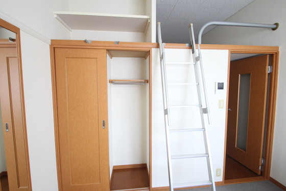 レオパレスセレステ