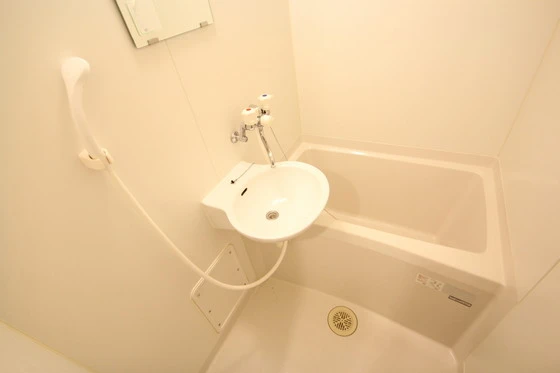 レオパレスセレステ